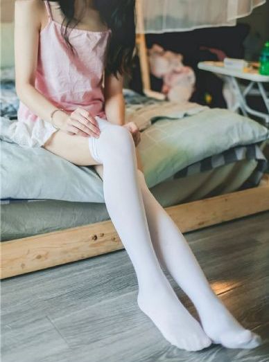 国产美女精品视频免费播放_蓝光高清在线