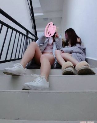 亚洲人在线观看_蓝光版中文字幕包