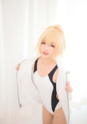 肉里面长硬疙瘩_BD英语超清免费观看